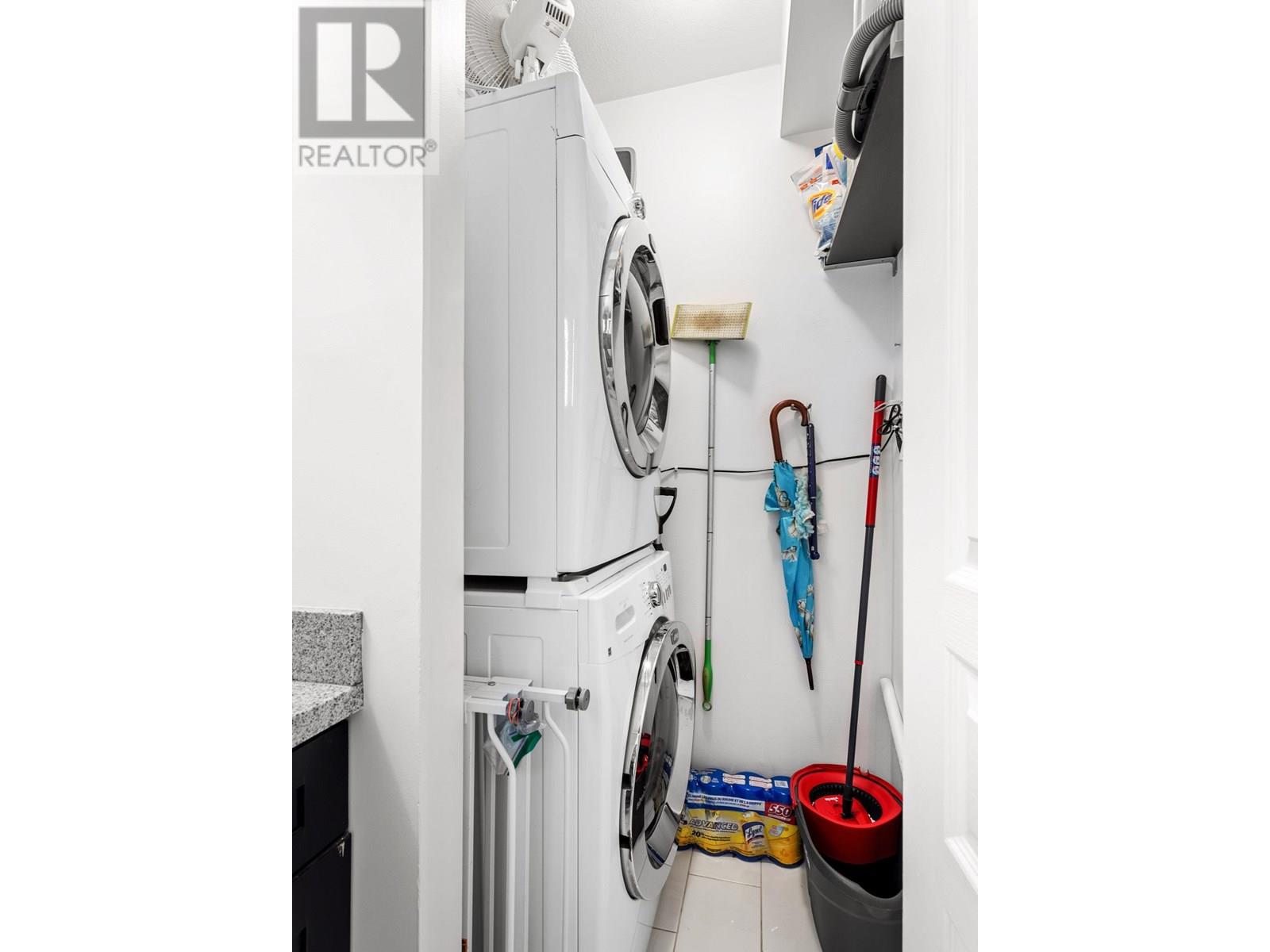 Photo 25 of 212 8460 Jellicoe Street, Vancouver BC