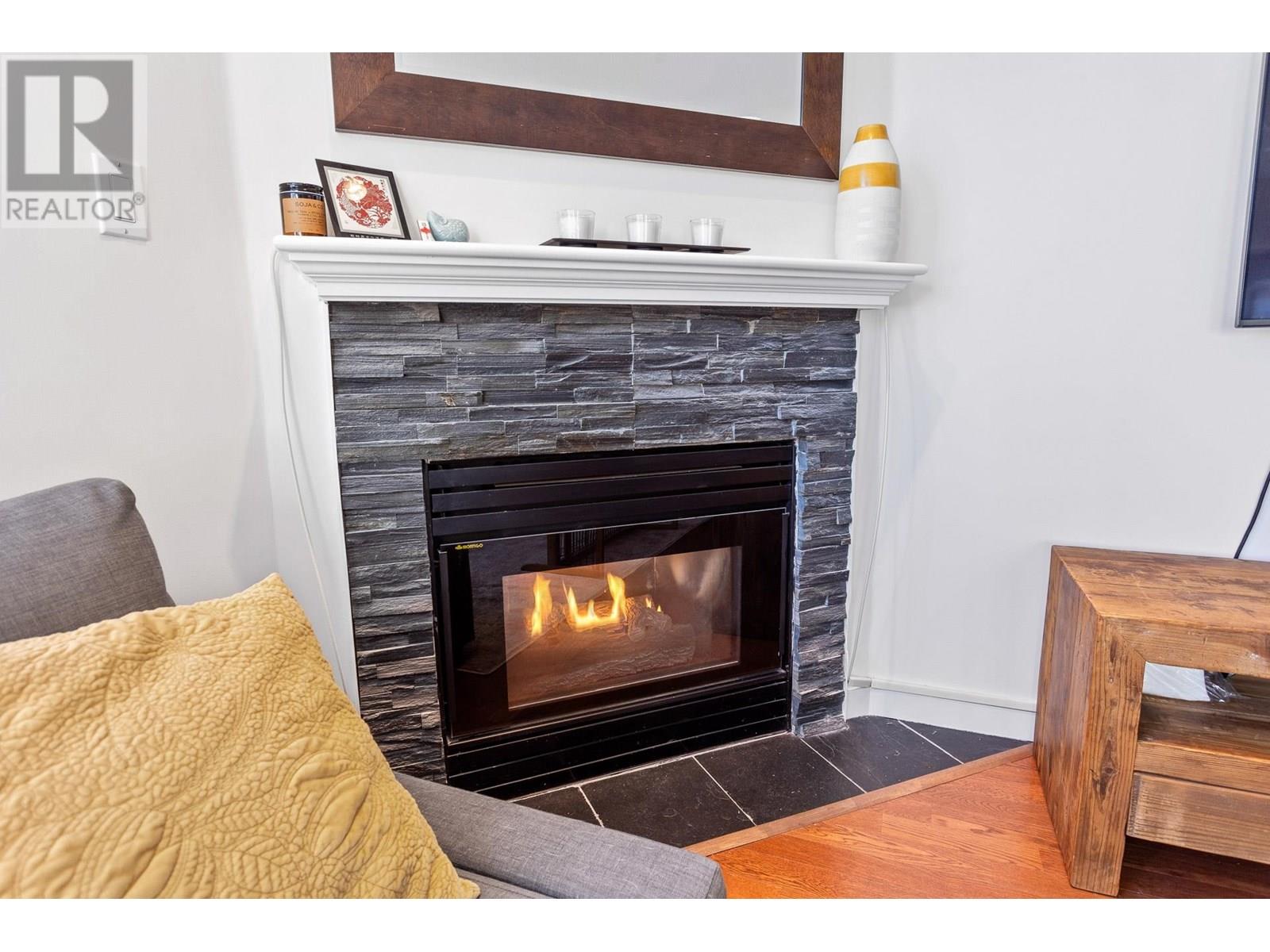 Photo 7 of 212 8460 Jellicoe Street, Vancouver BC