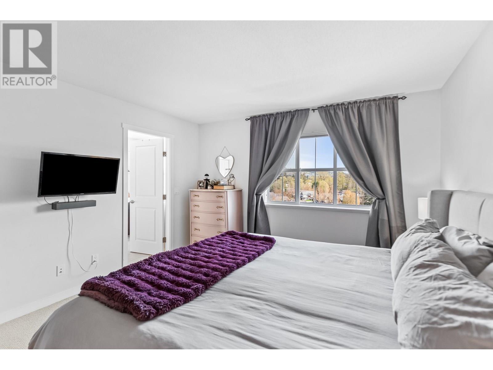 27 11176 GILKER HILL ROAD, Maple Ridge