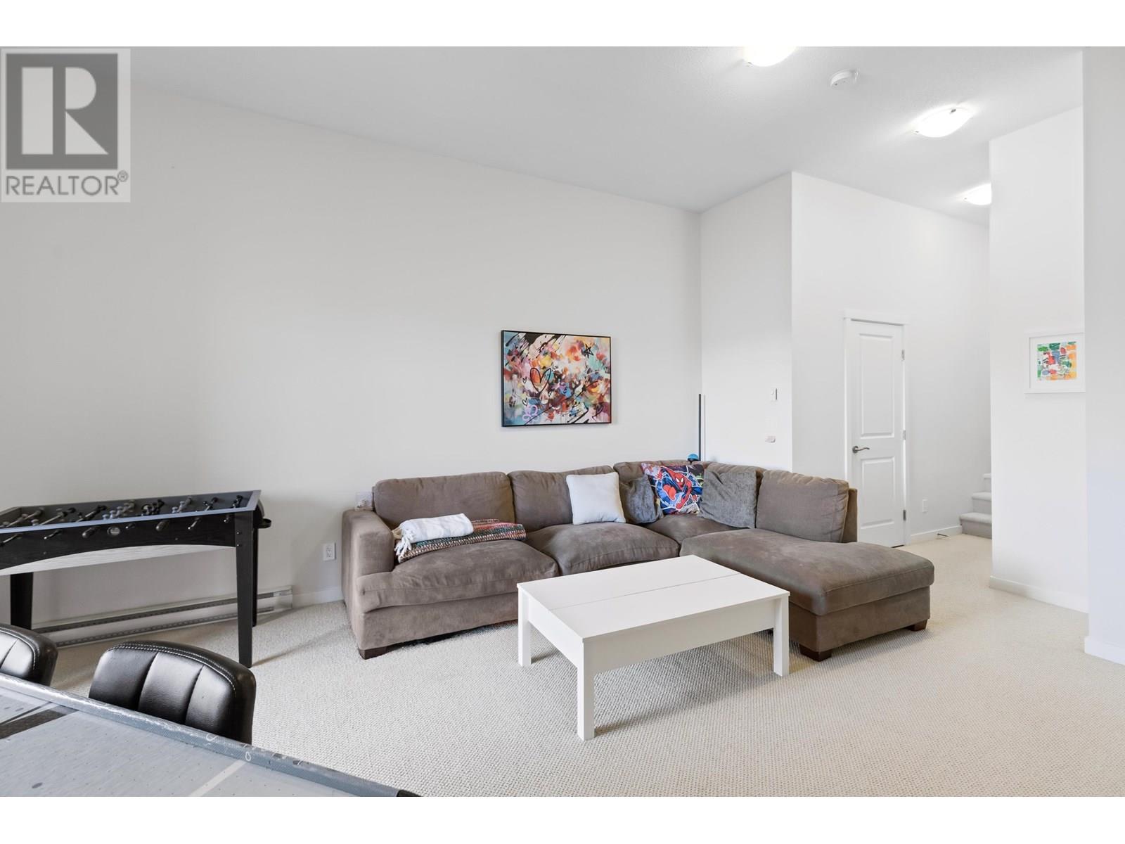 27 11176 GILKER HILL ROAD, Maple Ridge
