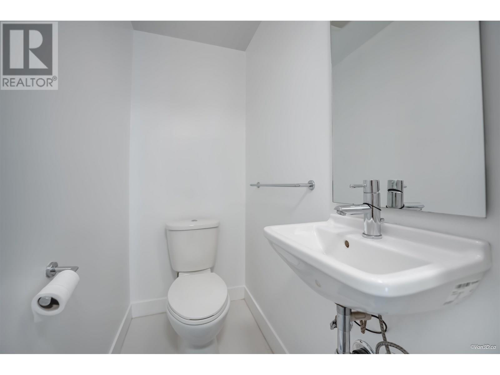 Photo 22 of 35 3395 Galloway Avenue, Coquitlam BC