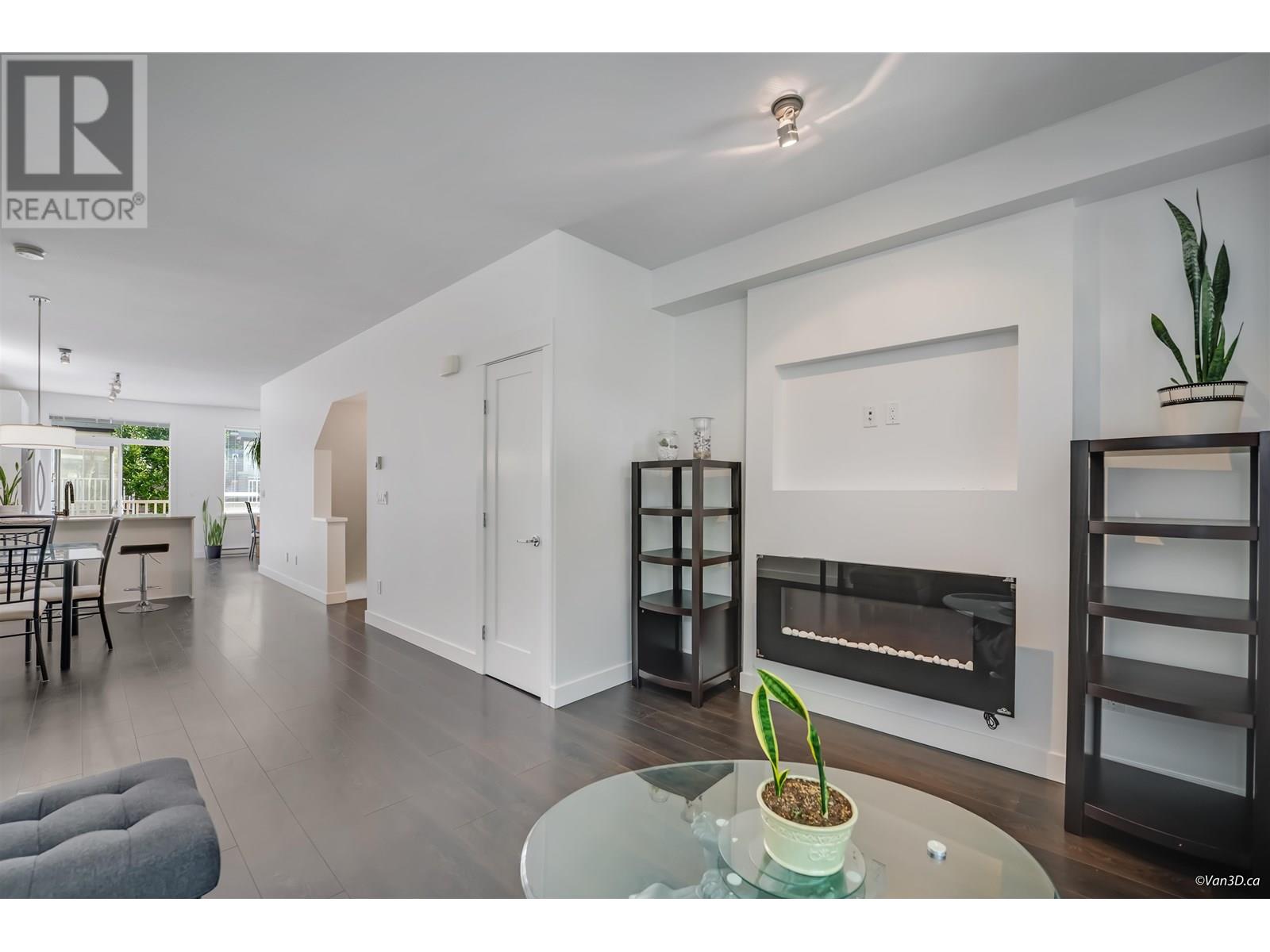 Photo 2 of 35 3395 Galloway Avenue, Coquitlam BC