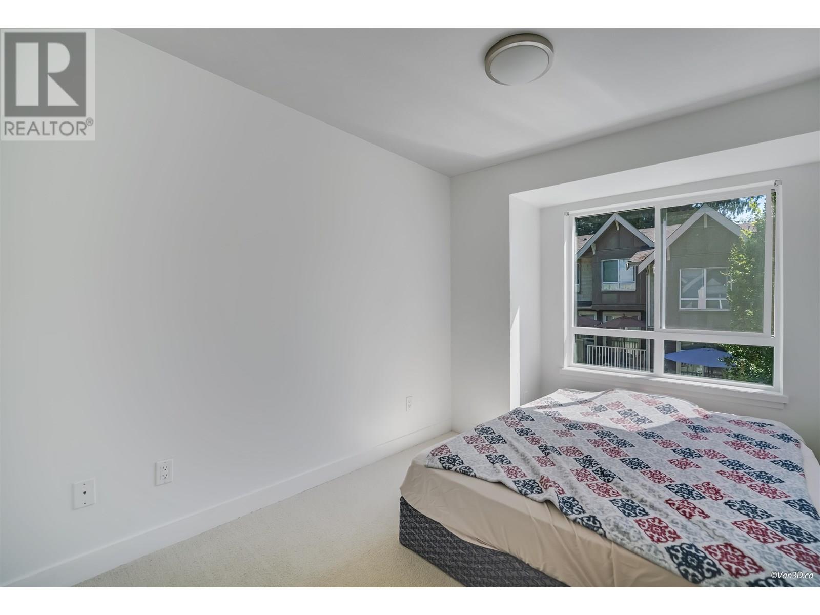 Photo 15 of 35 3395 Galloway Avenue, Coquitlam BC