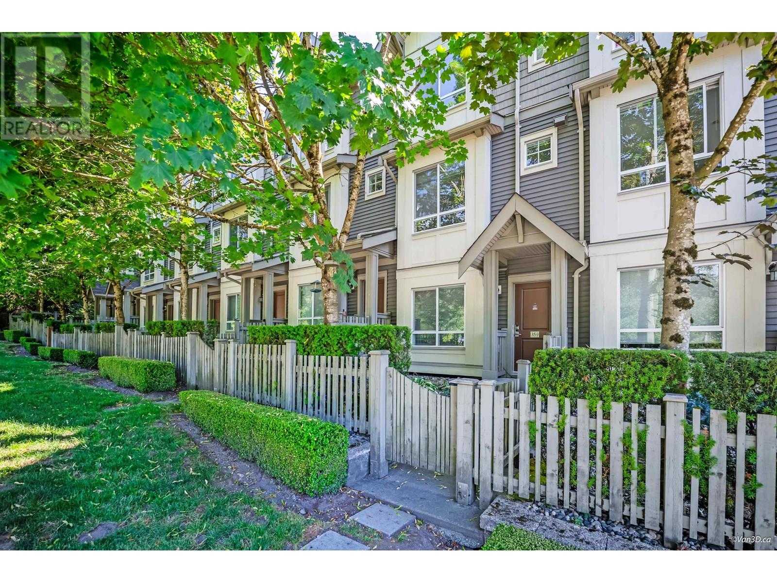 Photo 17 of 35 3395 Galloway Avenue, Coquitlam BC