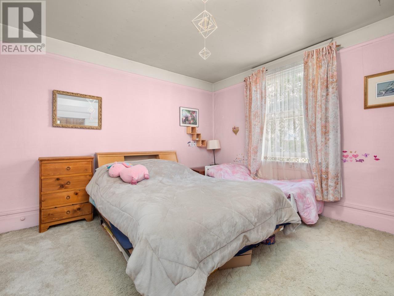 Photo 31 of 1524 William Street, Vancouver BC