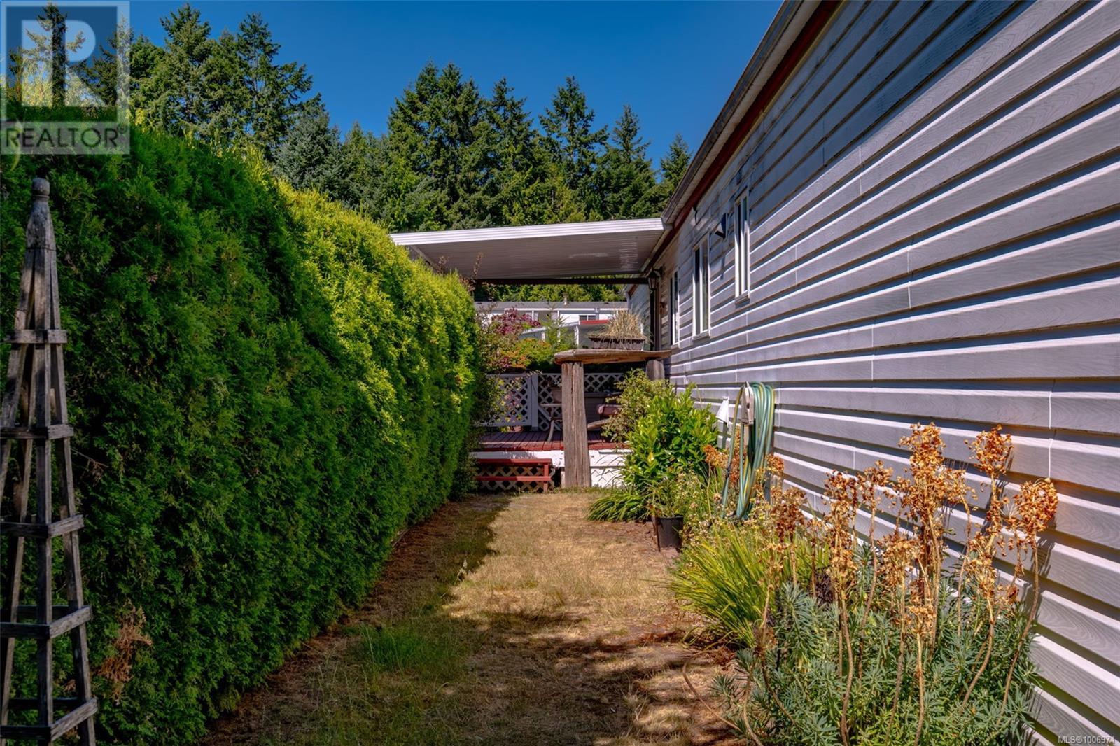 Photo 34 of 1060 Murchie Way, Nanaimo BC