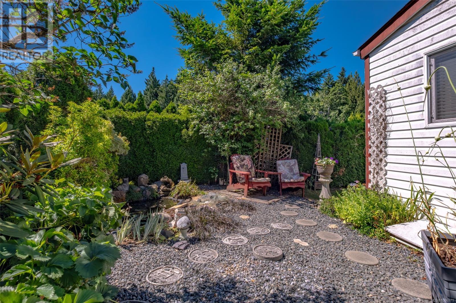 Photo 37 of 1060 Murchie Way, Nanaimo BC