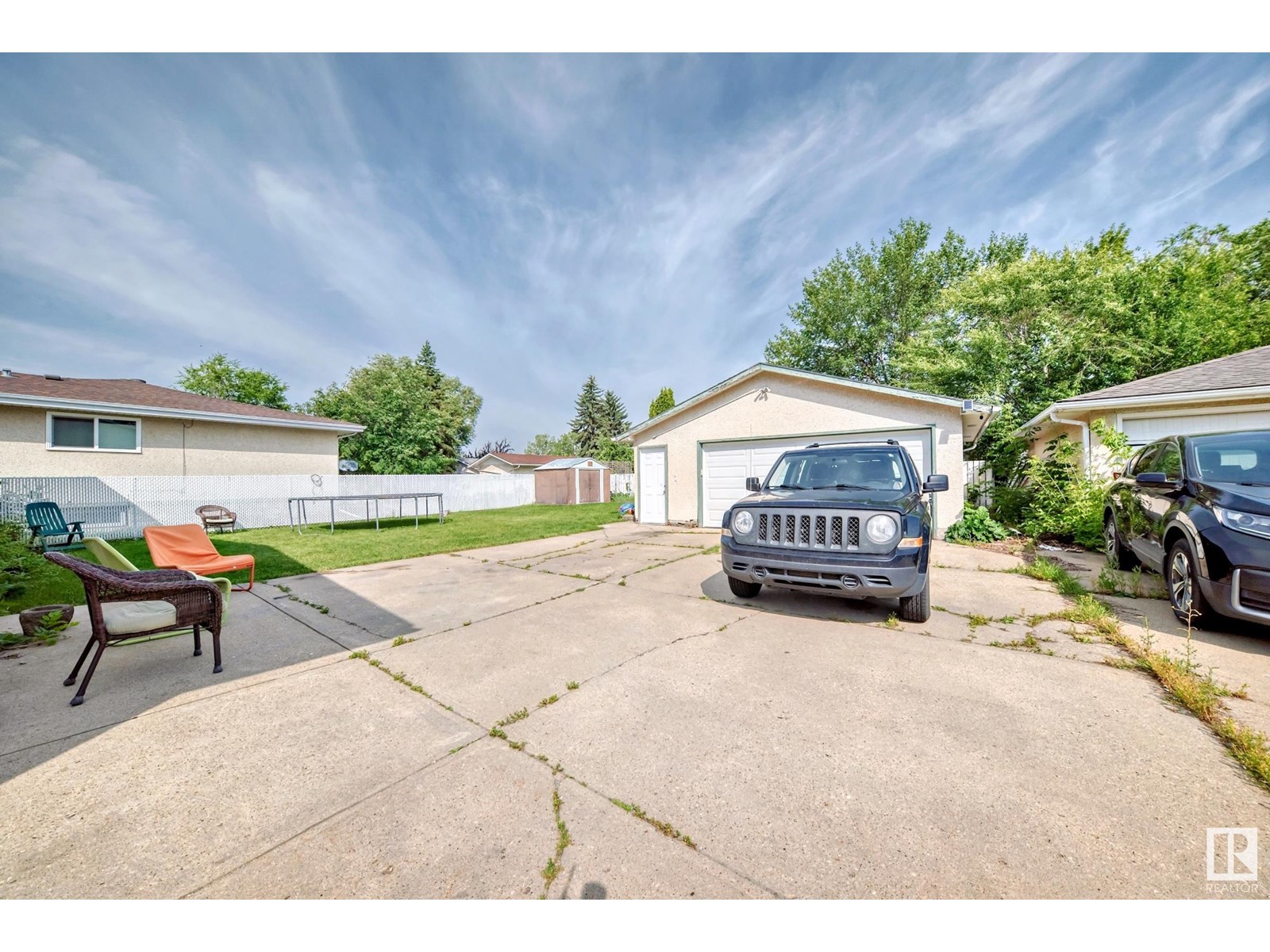 Photo 19 of 10348 36 A Av Nw, Edmonton AB
