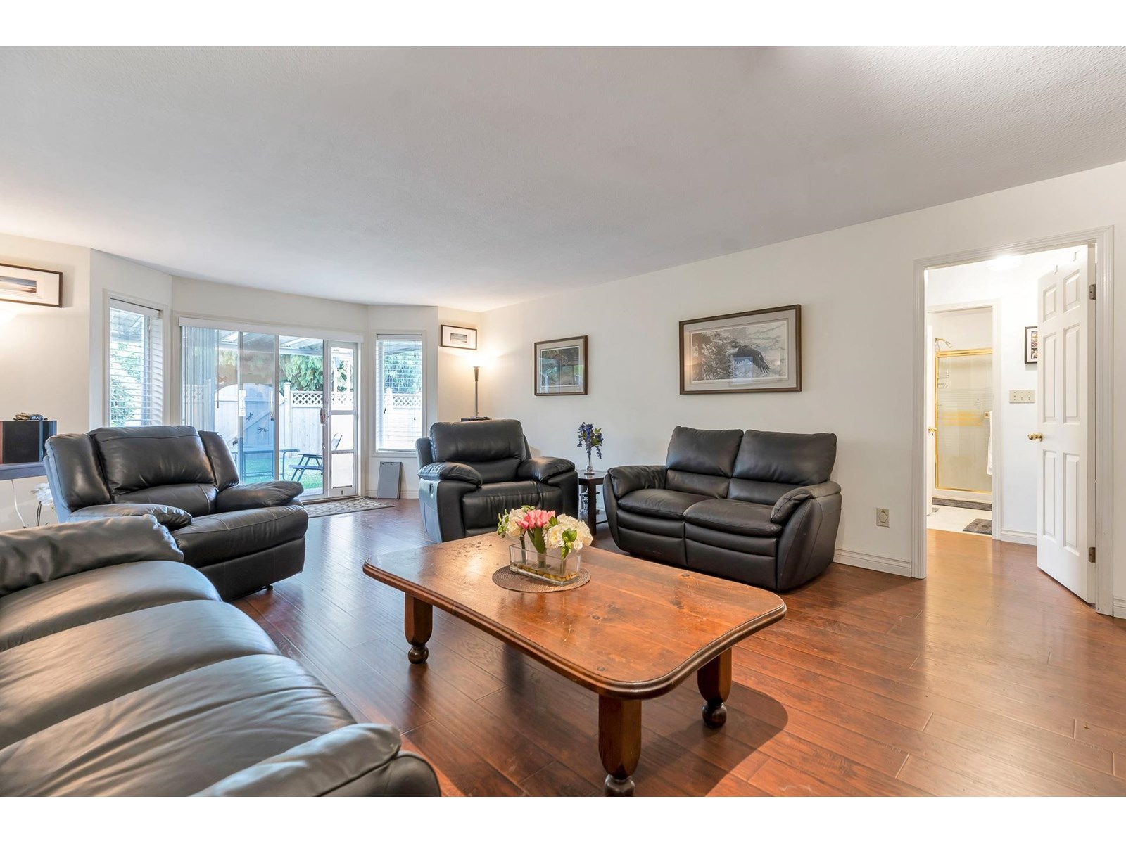 Photo 15 of 18 5051 203 Street, Langley BC
