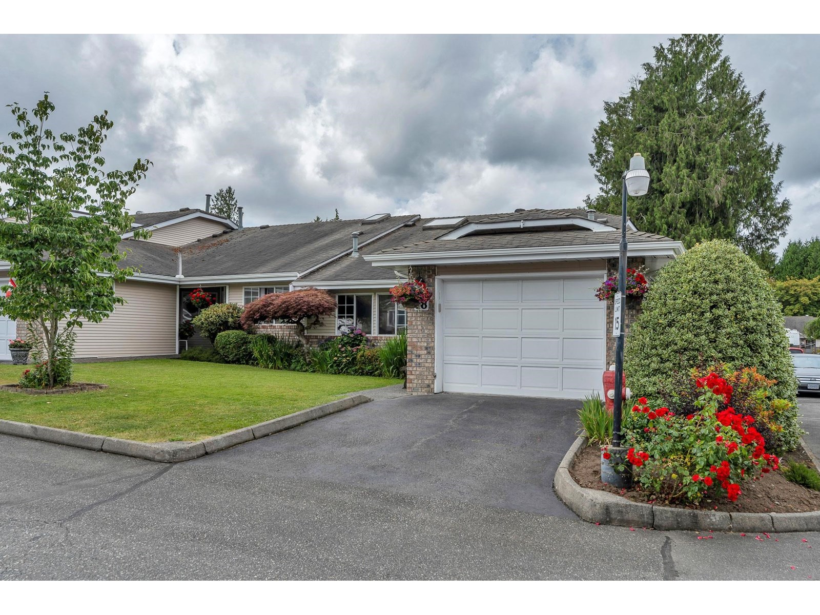 Photo 3 of 18 5051 203 Street, Langley BC