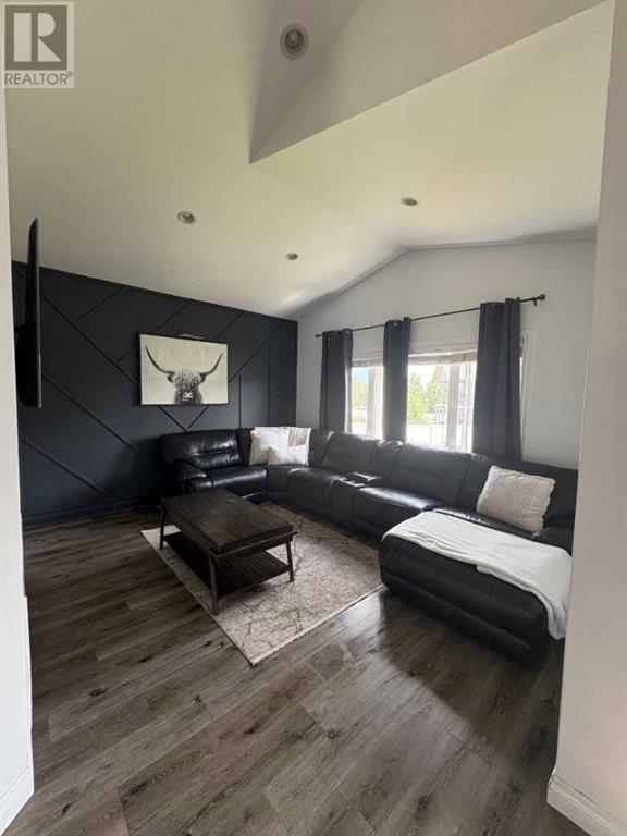 Photo 3 of 4229 Westbrook Road, Blackfalds AB