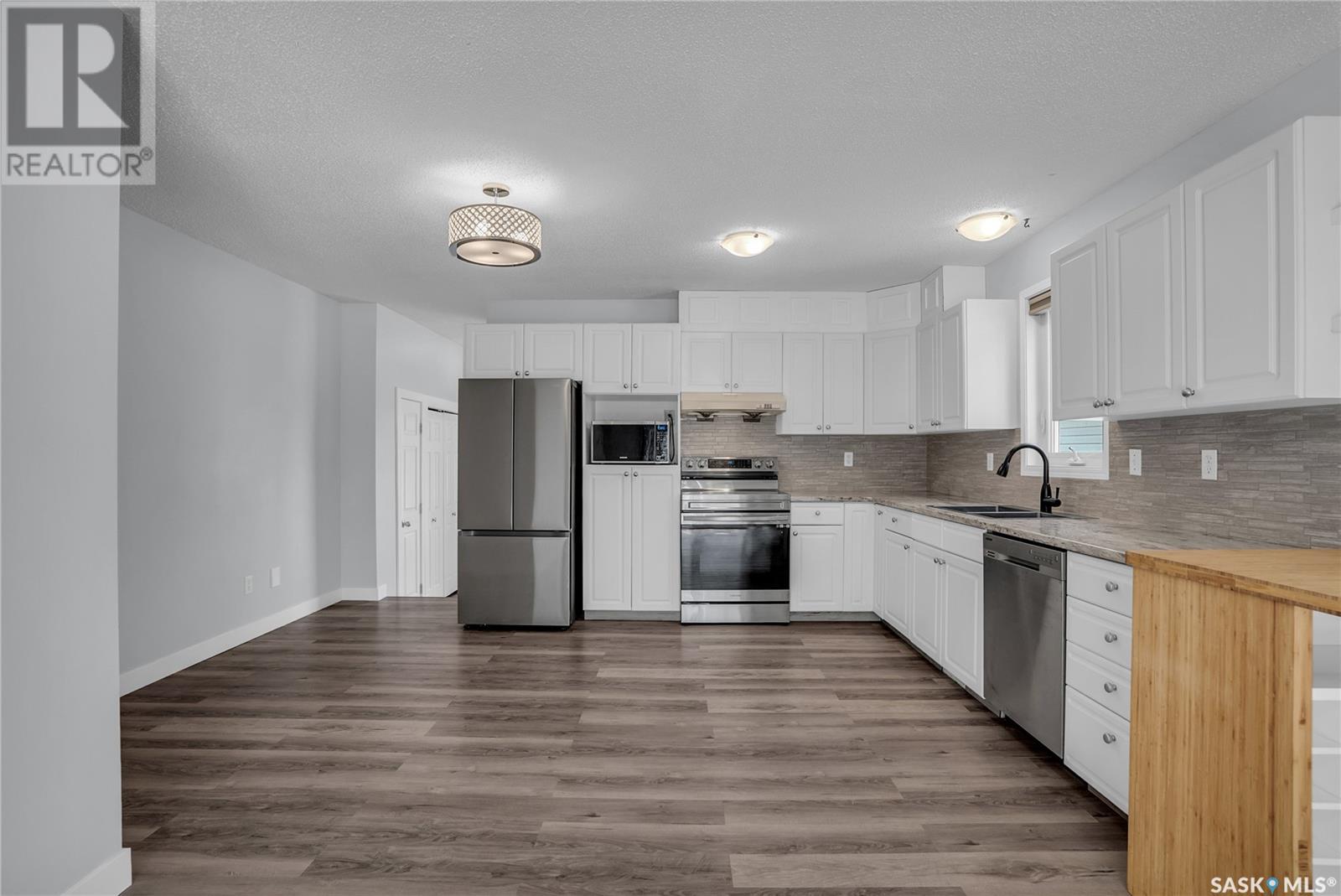 Photo 11 of 2423 Kenderdine Road, Saskatoon SK