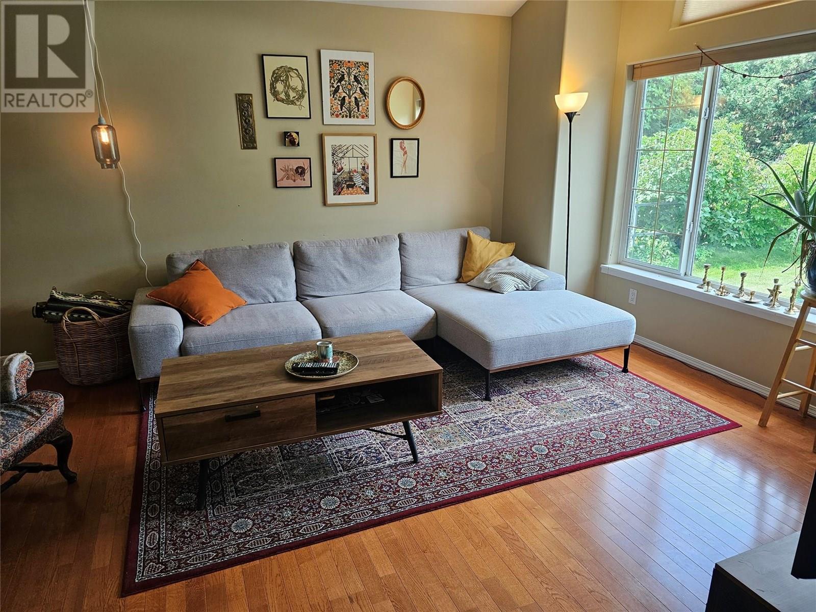 Photo 3 of 410 Fifth Street, Nelson BC