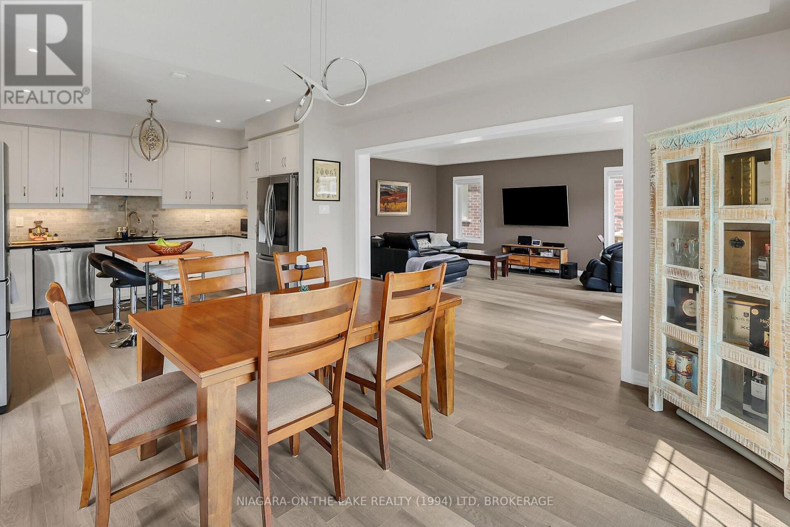 Photo 10 of 7 Cannery Drive, Niagaraonthelake ON