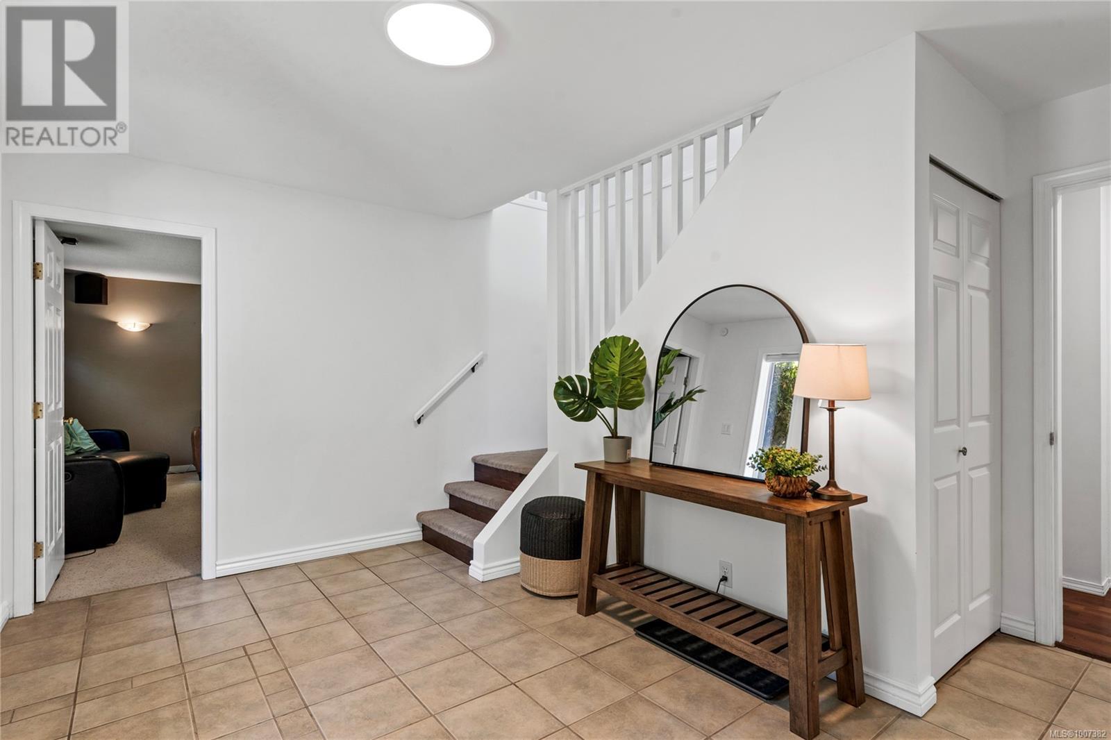 Photo 7 of 309 Nottingham Dr, Nanaimo BC