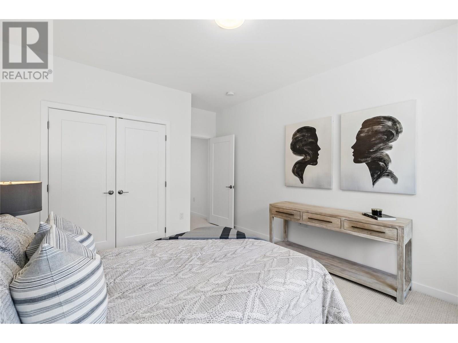 10 1979 Country Club Drive, Kelowna