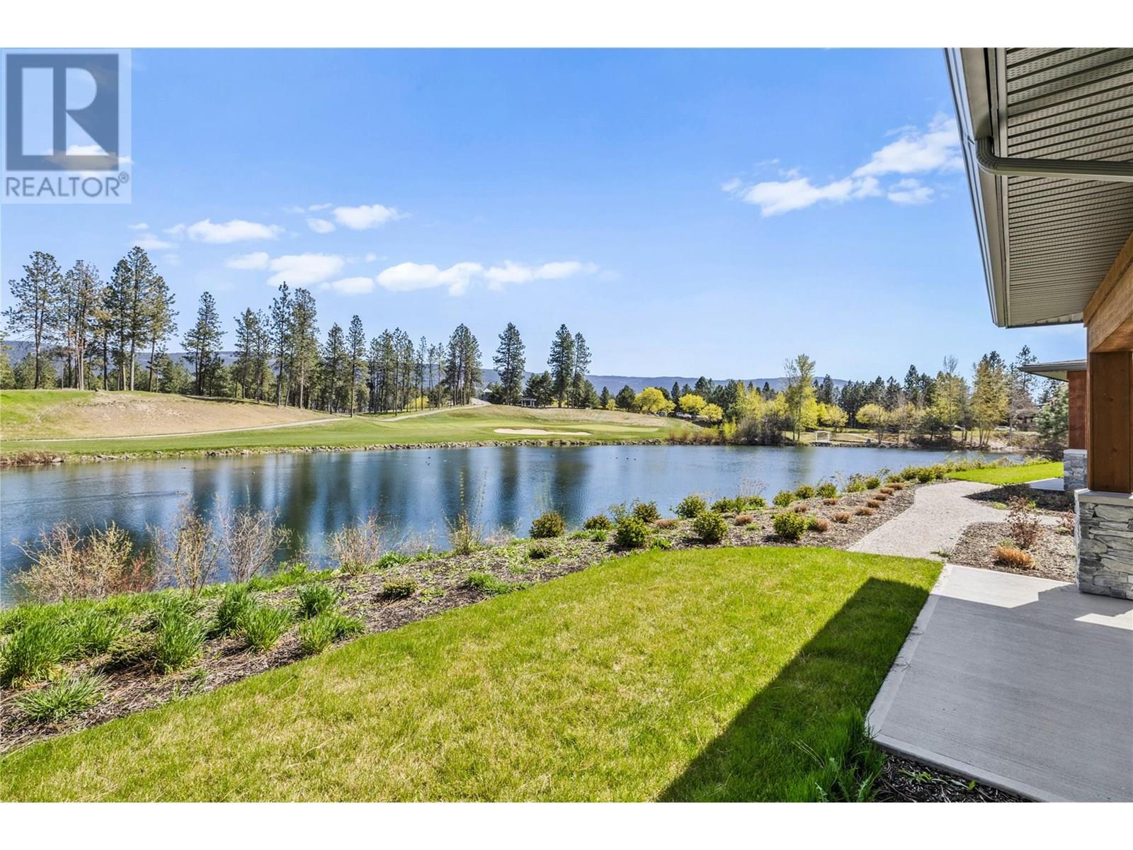 10 1979 Country Club Drive, Kelowna