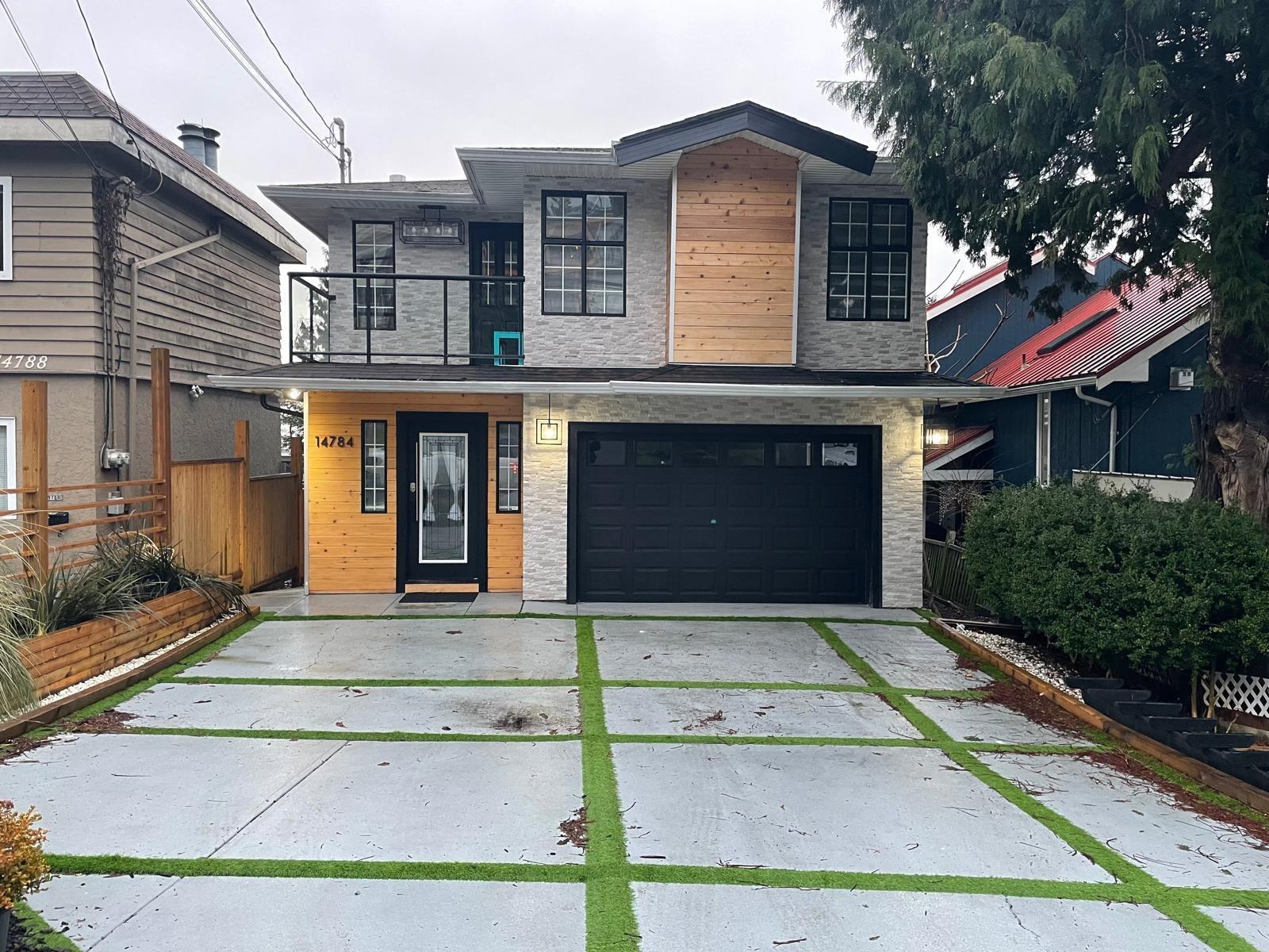 Photo 1 of 14784 Gordon Avenue, White Rock BC
