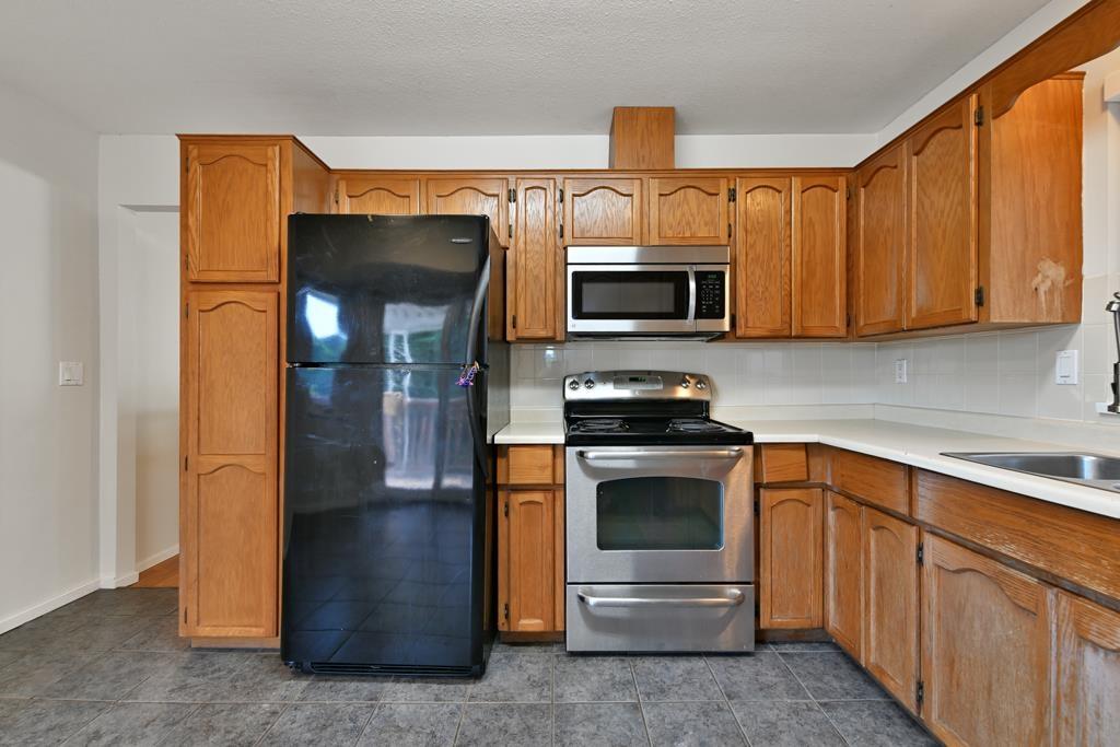 Photo 24 of 6027 Morgan Drive, Surrey BC
