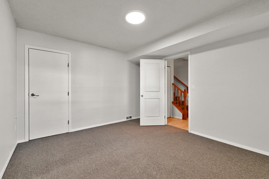 Photo 34 of 6027 Morgan Drive, Surrey BC