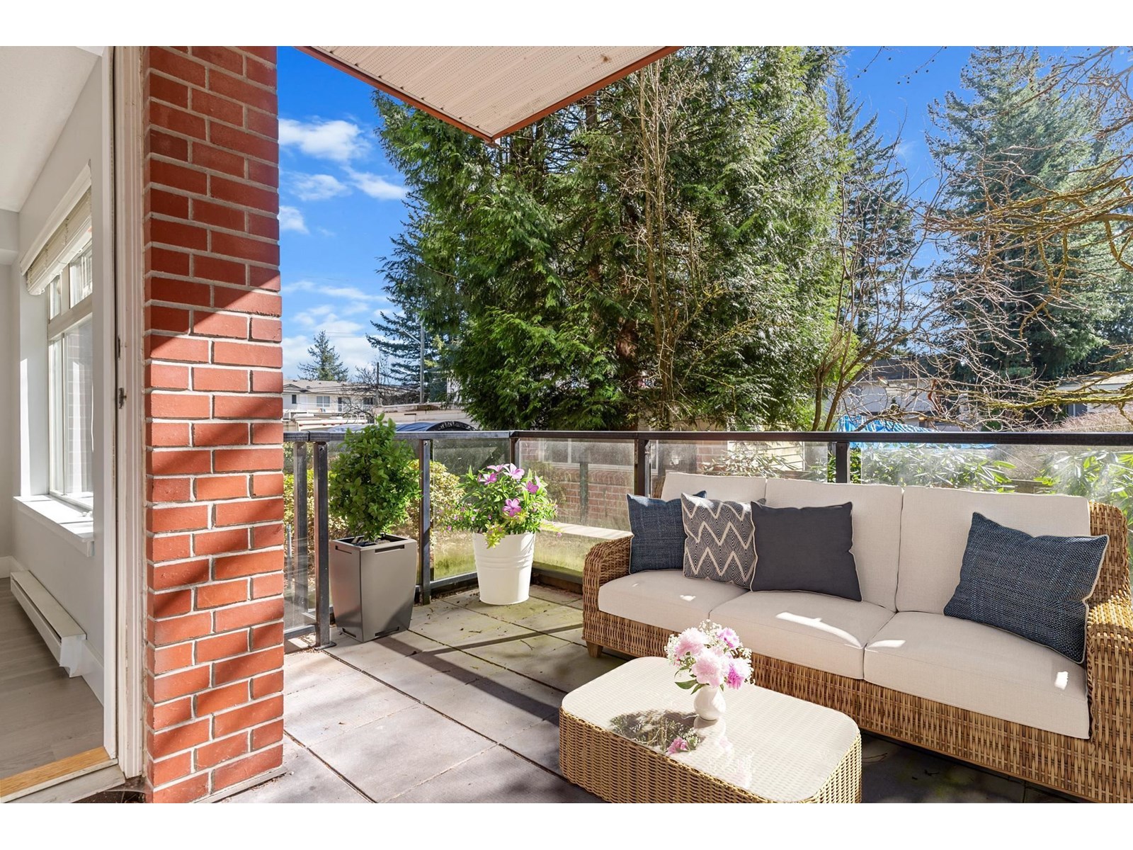 Photo 5 of 210 2233 Mckenzie Road, Abbotsford BC