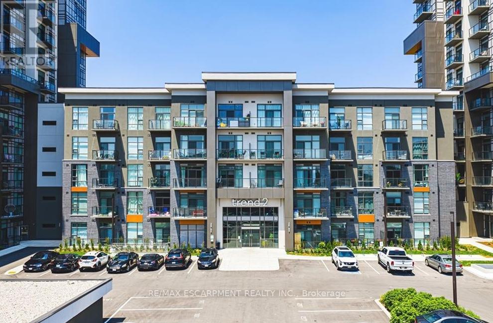 Photo 3 of 703 460 Dundas Street E, Hamilton ON