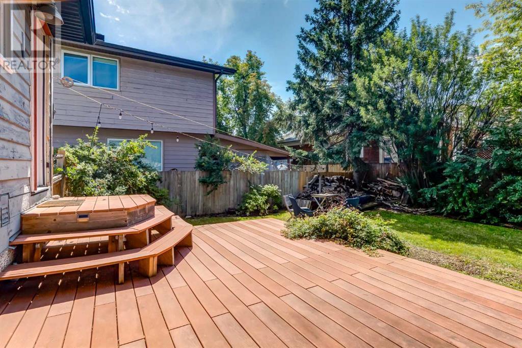 Single Family House Bungalow for Sale in  Bow Crescent NW Bowness Calgary 