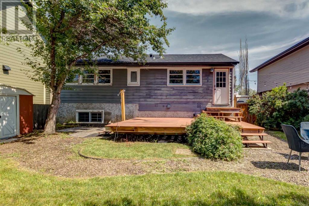Single Family House Bungalow for Sale in  Bow Crescent NW Bowness Calgary 