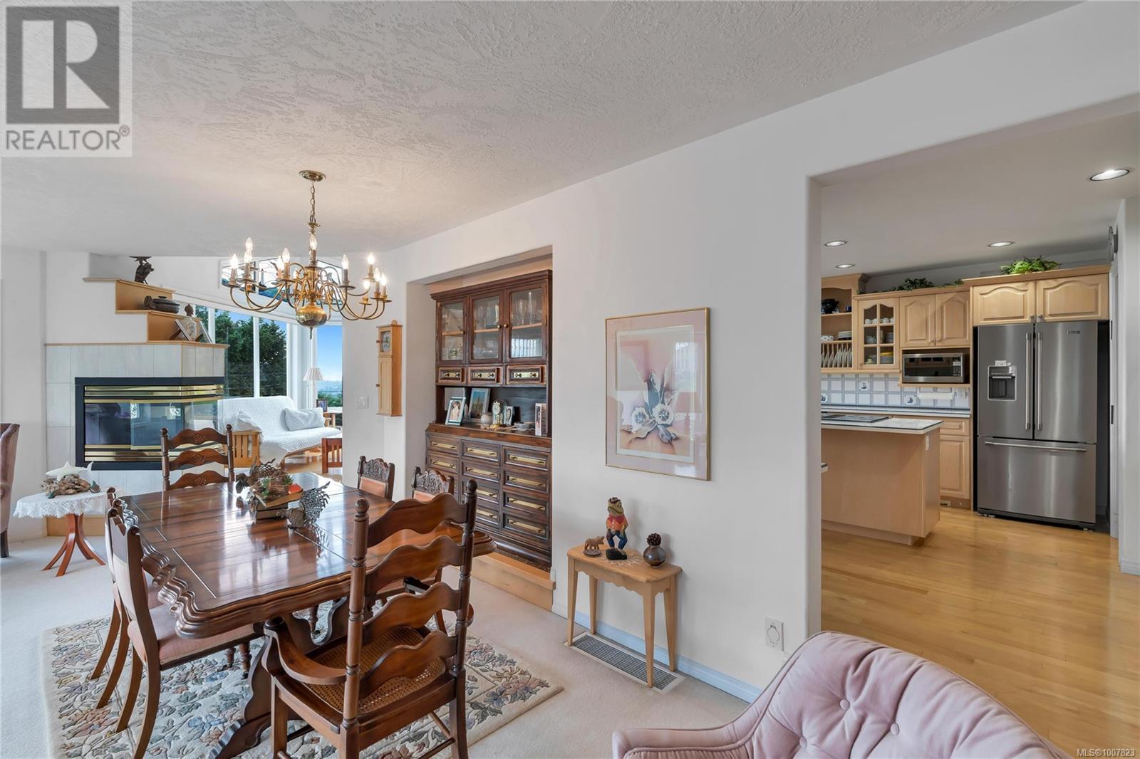 Photo 10 of 6572 Birds Eye Dr, Duncan BC