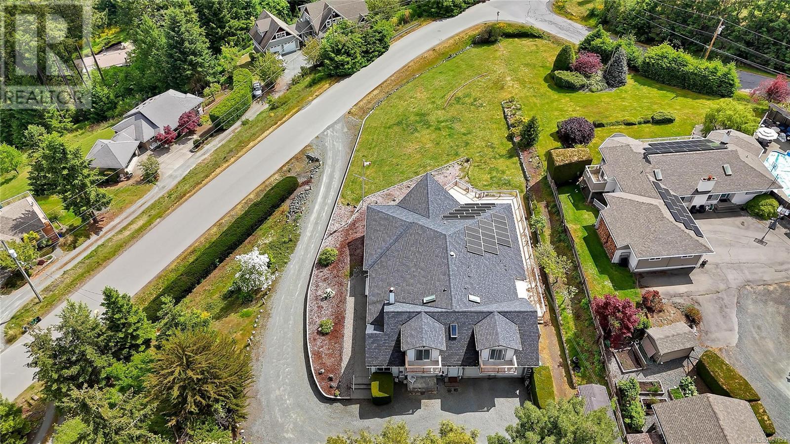 Photo 53 of 6572 Birds Eye Dr, Duncan BC