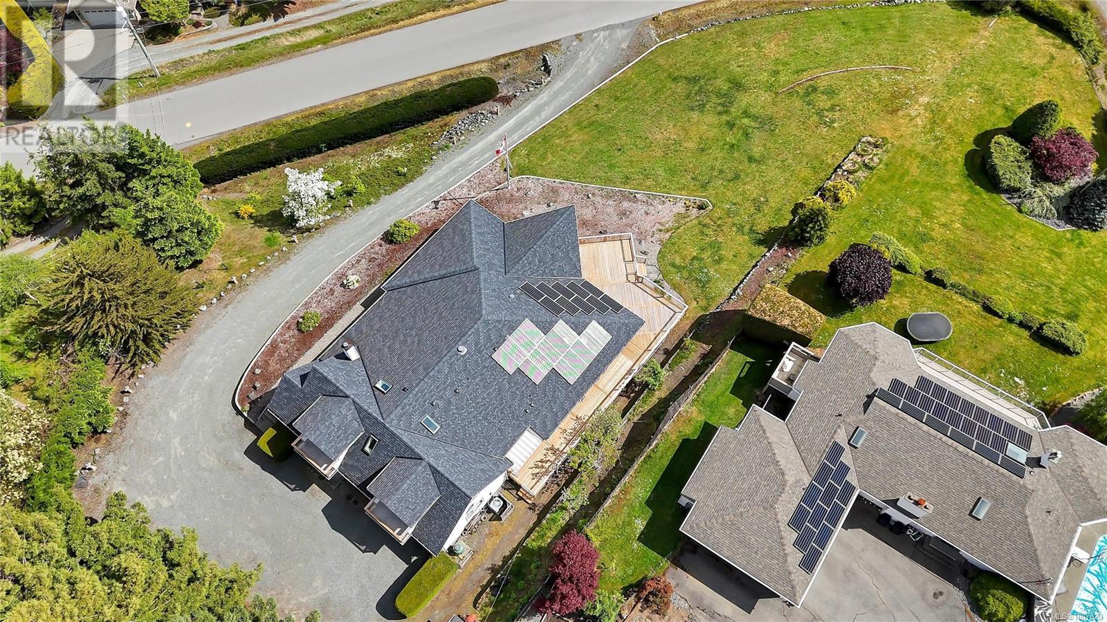 Photo 54 of 6572 Birds Eye Dr, Duncan BC