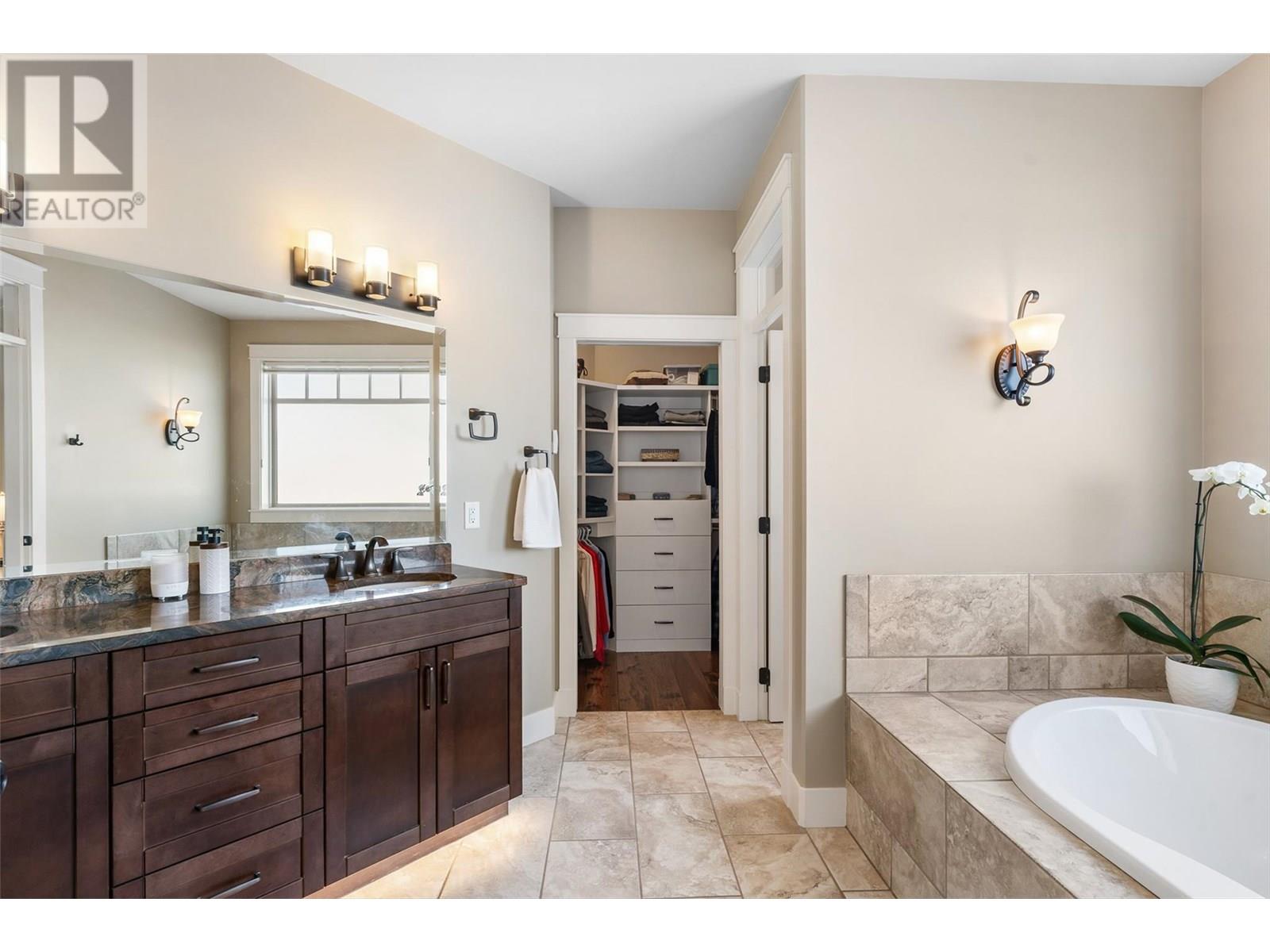 Photo 21 of 5090 Twinflower Crescent, Kelowna BC