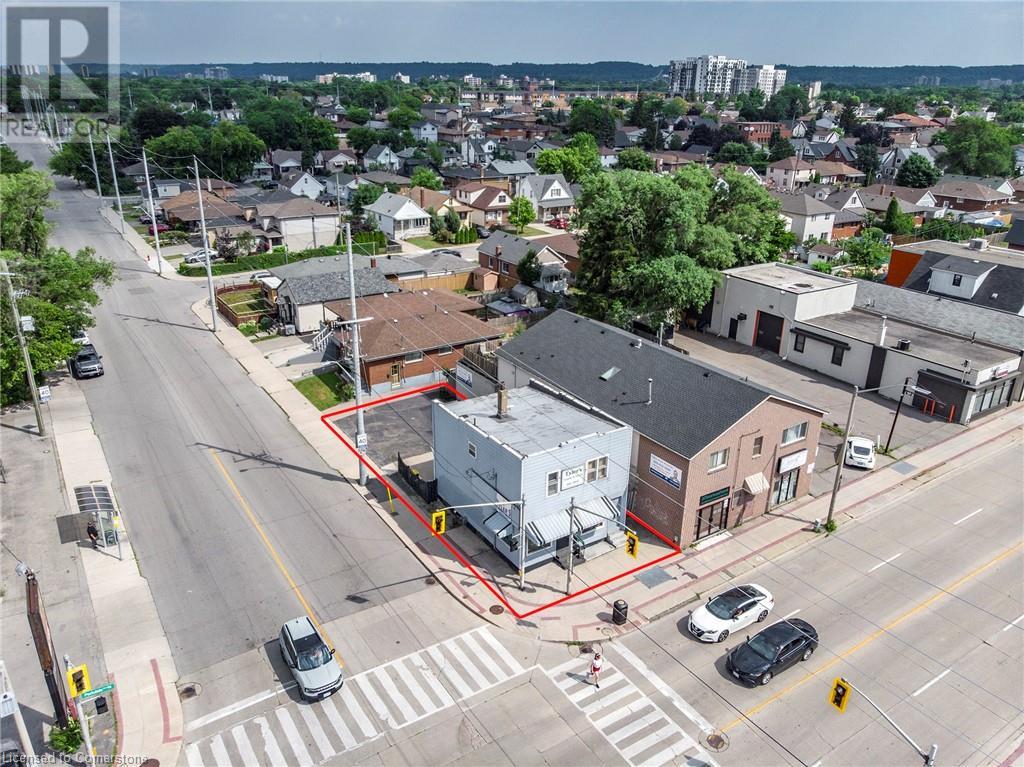 Photo 22 of 124 Parkdale Avenue N, Hamilton ON