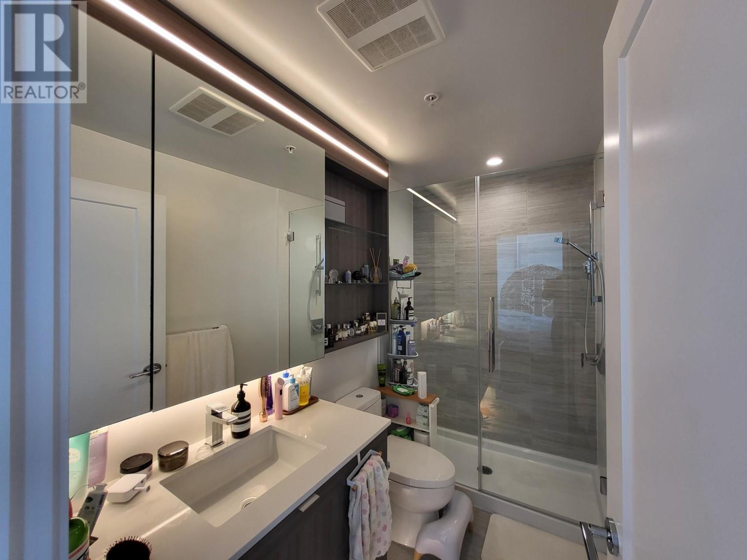 Photo 17 of 2105 2311 Beta Avenue, Burnaby BC