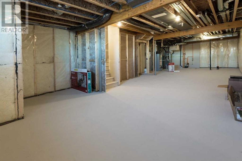Photo 10 of 129 Hotchkiss Way Se, Calgary AB