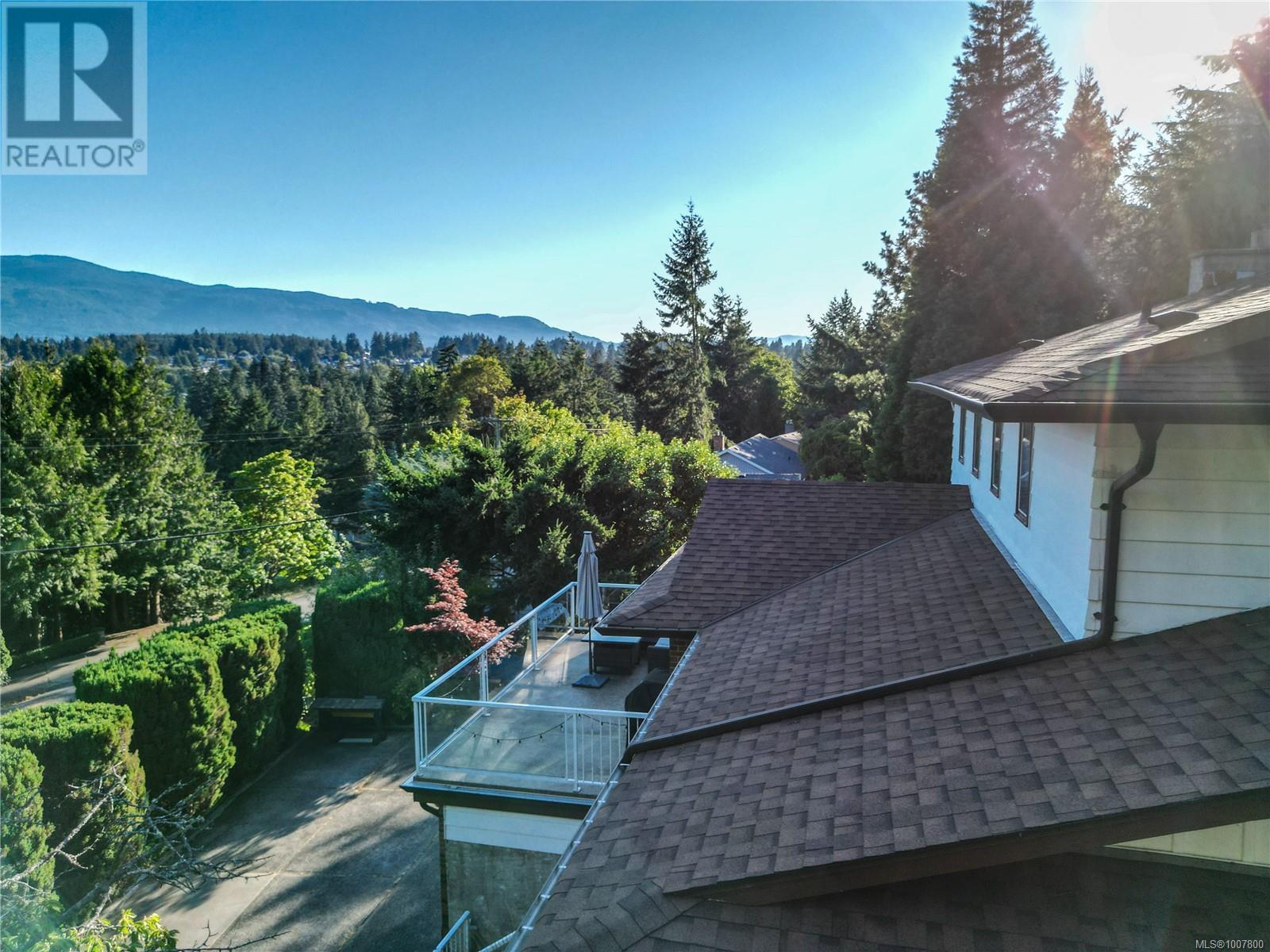 Photo 53 of 3270 Smugglers Hill Dr, Nanaimo BC