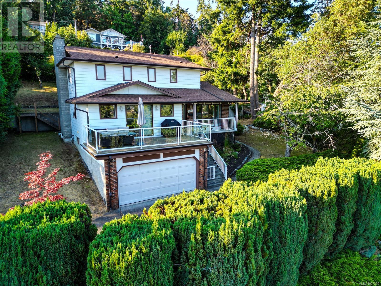 Photo 34 of 3270 Smugglers Hill Dr, Nanaimo BC