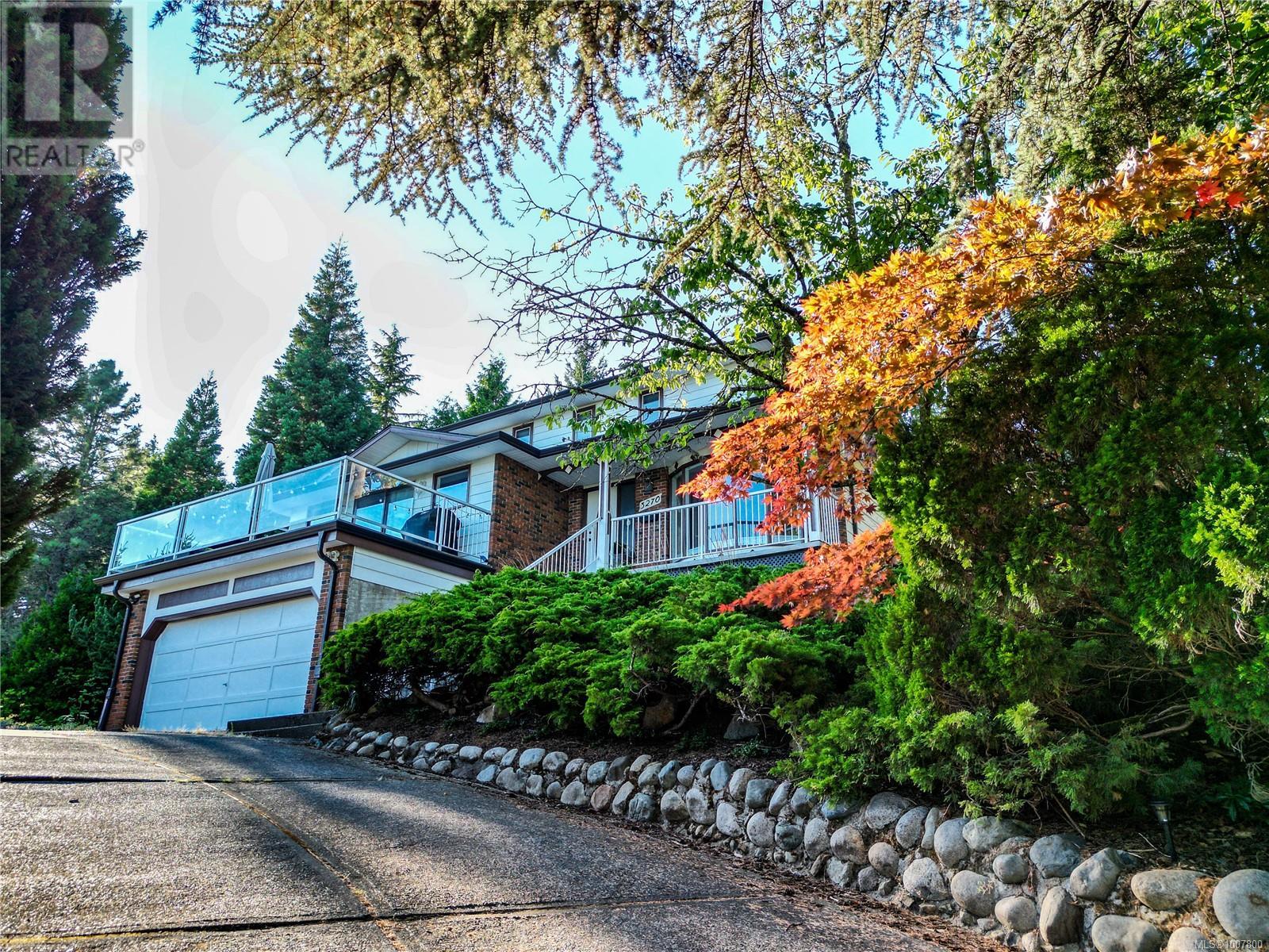 Photo 48 of 3270 Smugglers Hill Dr, Nanaimo BC