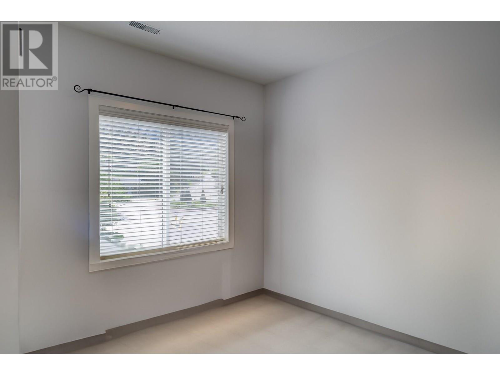 #308 5170 DALLAS DRIVE - Image 9
