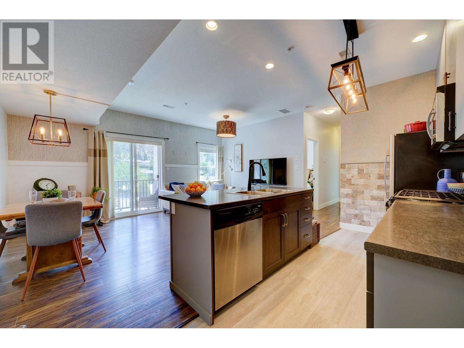 #308 5170 DALLAS DRIVE - Image 2