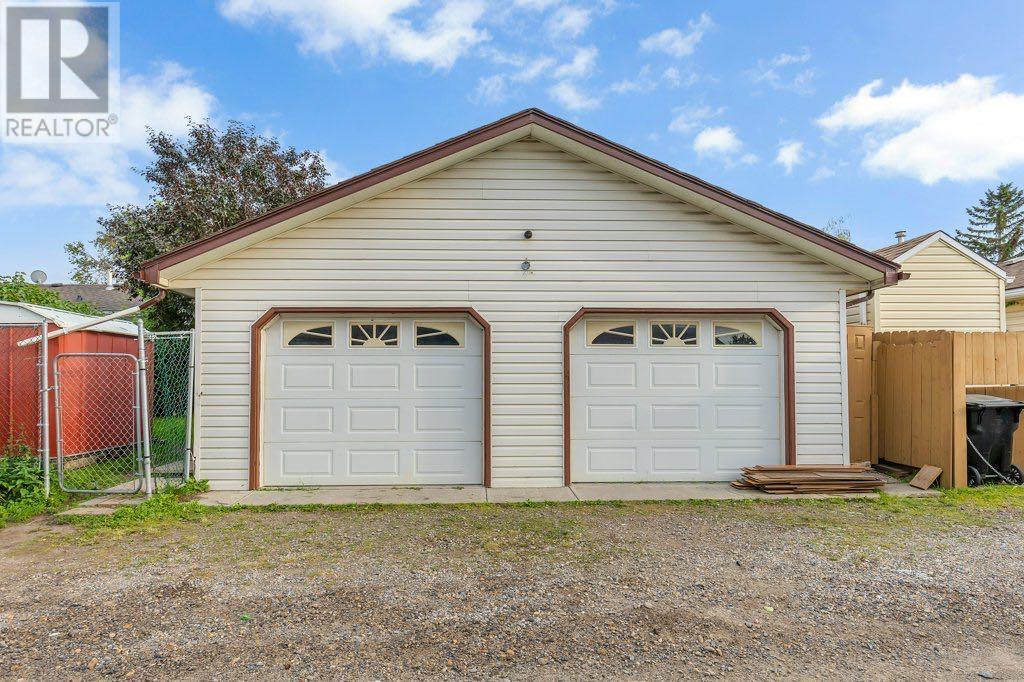 Single Family House Bungalow for Sale in  Dovely Way SE Dover Calgary 