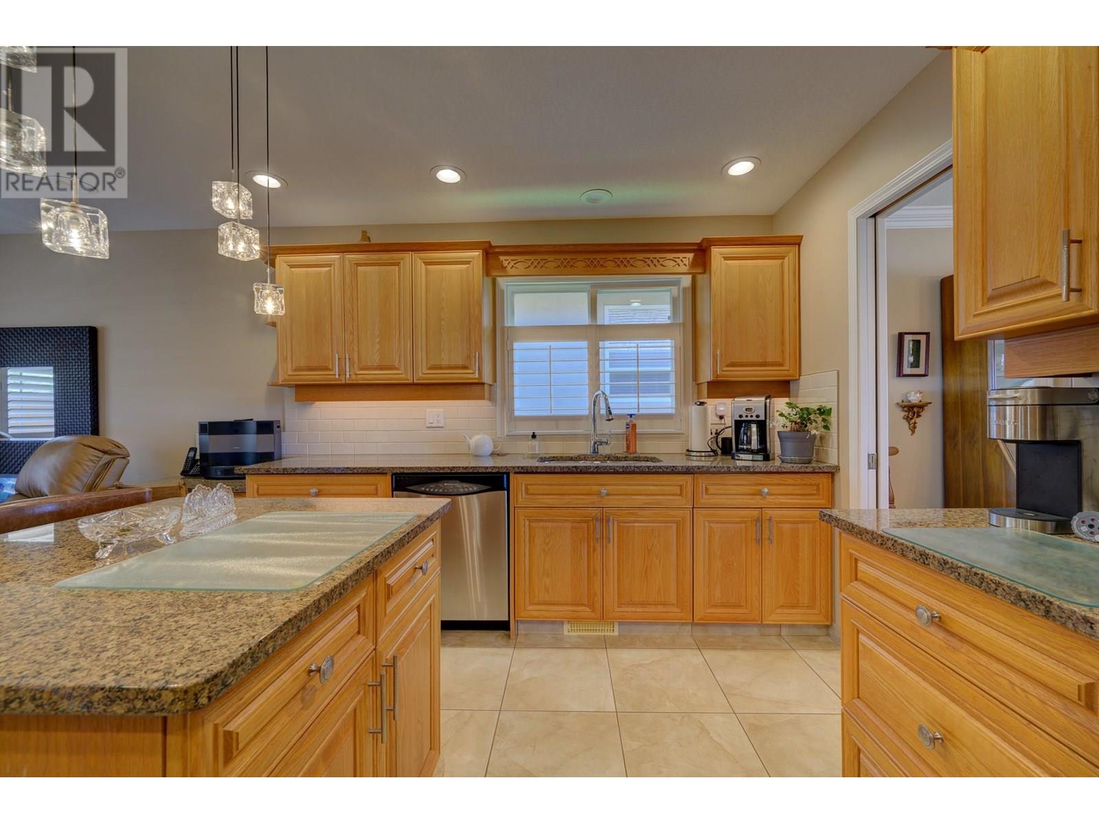 Photo 9 of 2080 Pacific Way Unit 36, Kamloops BC
