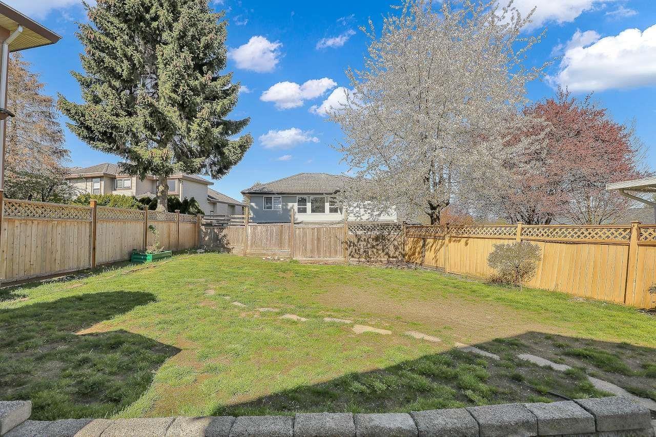 Photo 39 of 16865 80 Avenue, Surrey BC