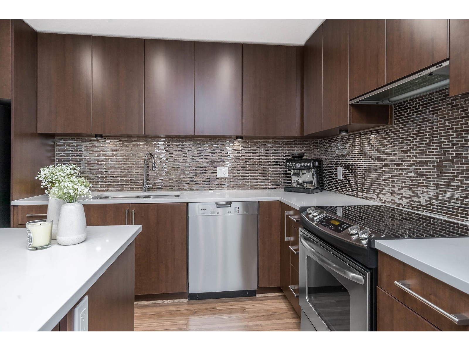 Photo 16 of 255 15850 26 Avenue, Surrey BC