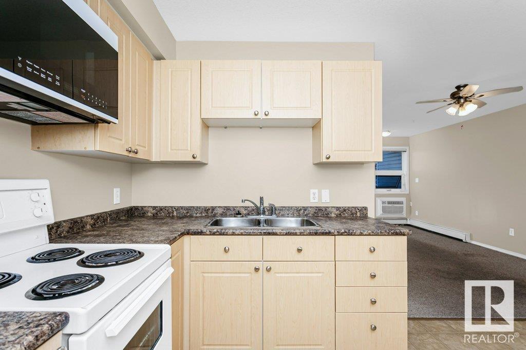 Photo 11 of 220 8802 Southfort, Fort Saskatchewan AB