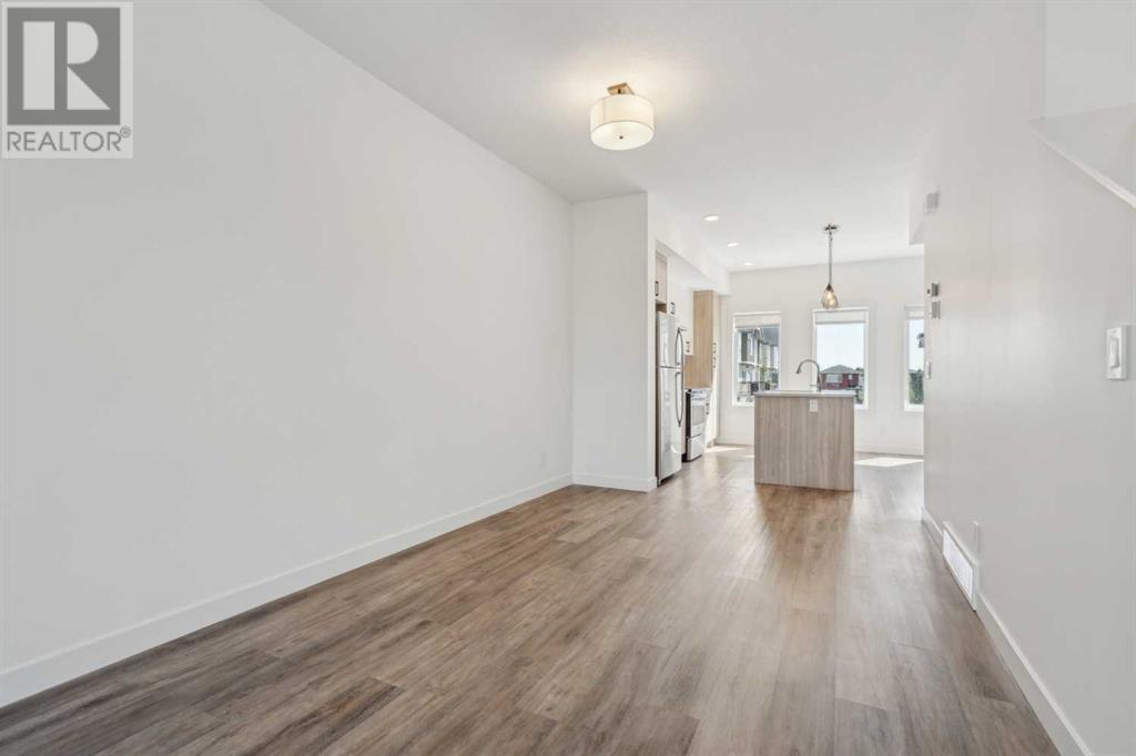 Photo 16 of 202 24 Rivercrest Drive, Cochrane AB