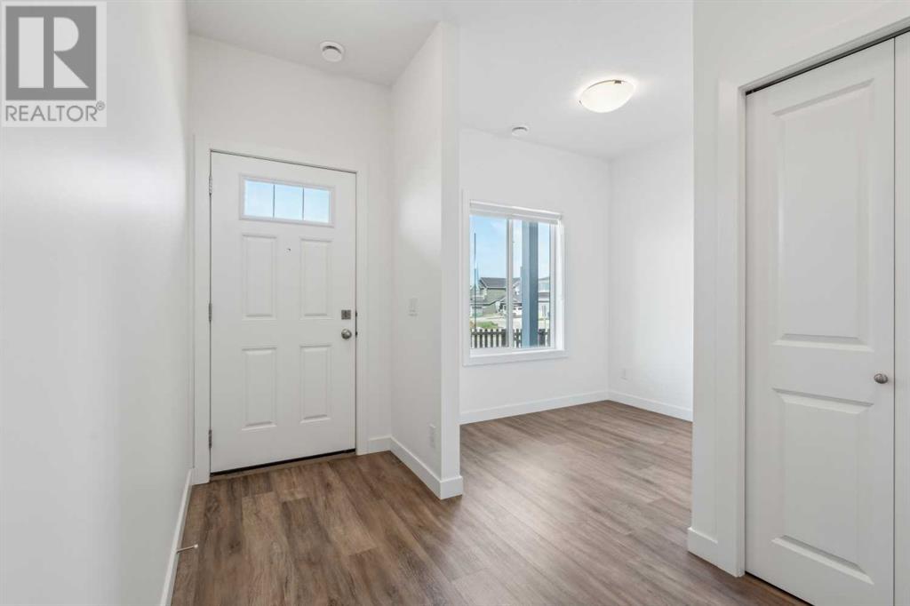 Photo 3 of 202 24 Rivercrest Drive, Cochrane AB