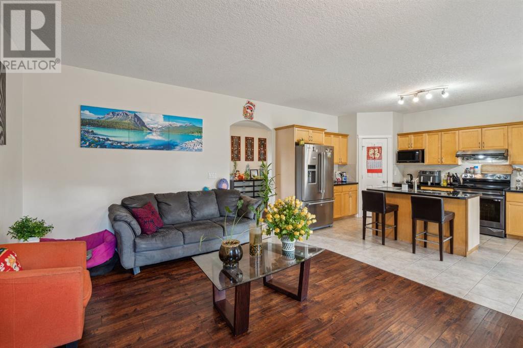 Single Family House for Sale in  Royal Birch Terrace NW Royal Oak Calgary 