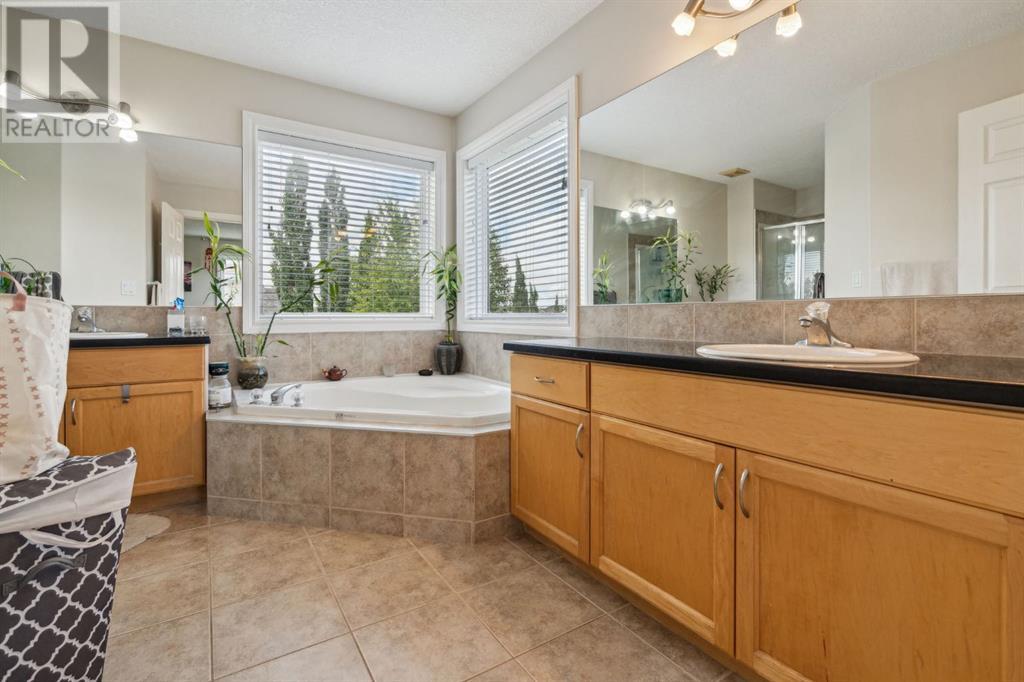 Single Family House for Sale in  Royal Birch Terrace NW Royal Oak Calgary 