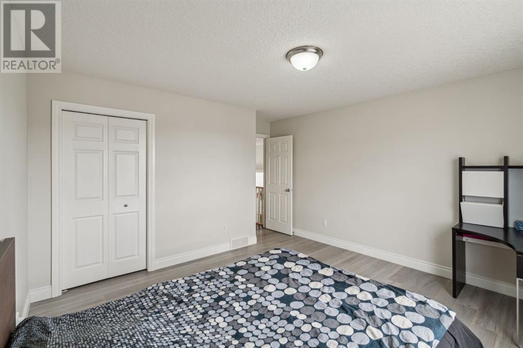 Single Family House for Sale in  Royal Birch Terrace NW Royal Oak Calgary 